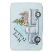 Weihnachtswagen mit Pinienbäumen und Waldtieren Badematte (Vorderseite Vertikal)