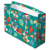 Weihnachtswaldtiere Muster Party Tasche Große Geschenktüte (Rückseite Schrägansicht)