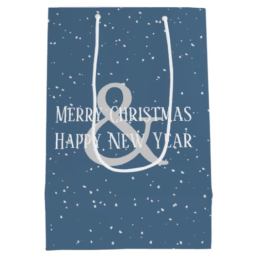 Weihnachtsweiße Katze in Schneeflocken Mittlere Geschenktüte (Rückseite)