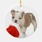 Weihnachtswelpe - englischer Bulldoggen-Welpe Keramikornament (Hinten)
