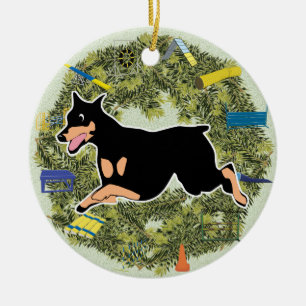 Weihnachtswreath-Agility-Dobermann Keramik Ornament