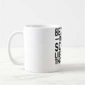 Weil ich die Schulbibliothekarin bin, ist das der Kaffeetasse (Links)