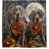 Weimaraner Halloween Spooky Duschvorhang (Vorderseite)