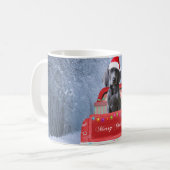 Weimaraner Hund im Schnee sitzend im Weihnachtswag Kaffeetasse (Vorderseite Links)