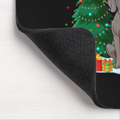 Weimaraner Hund liebt Weihnachtsmannmütze Ugly Chr Mousepad (Ecke)
