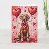 Weimaraner Valentine Dog Sitting with Hearts Red Karte (Vorderseite)