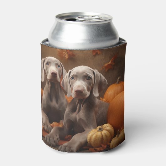 Weimaraner Welpe Autumn Delight Pumpkin Dosenkühler (Kanne Vorderseite)