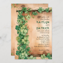 Wein auf Holz St Patrick's Day QR rustikale Hochze