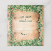 Wein auf Holz St Patricks Hochzeitsskorb Platzkarte (Außenseite Aufgefaltet)