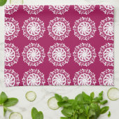 Wein Mandala Handtuch (Gefaltet)