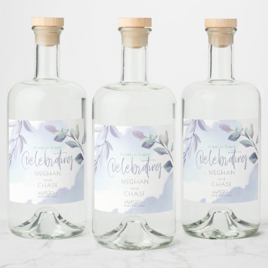 Wein oder Bier | Rustikale Aqua Lilac Blätter Alkoholflaschenetikett (Flaschen)