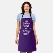Wein trinken und Ruhe Behalten Schürze (Getragen)