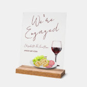 Wein- und Charcuterie-Engagement-Party Acrylschild (Winkel)