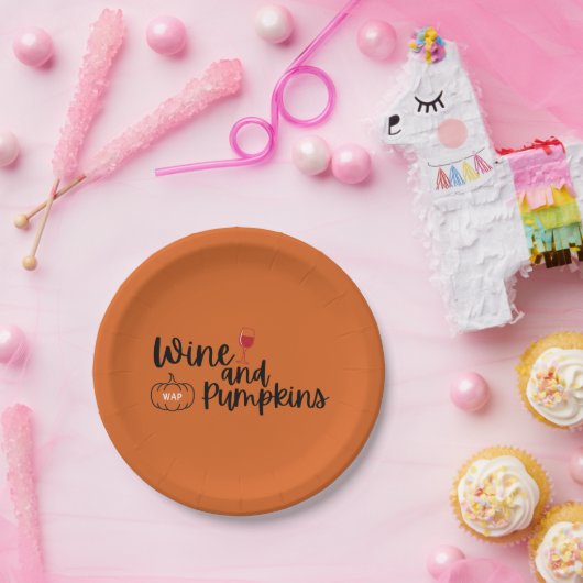 Wein und Pumpkins Orange & Black Halloween-Party Pappteller (Party)