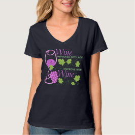 Wein verbessert mit Alters-Sprichwort T-Shirt