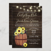 Weinfässer und Sonnenblumen Rustikales Holz und Li Einladung (Vorne/Hinten)