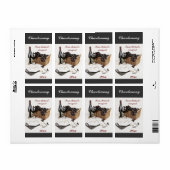 Weinflasche, Weinglas, Weintrauben und Käsetikett (Vorne)