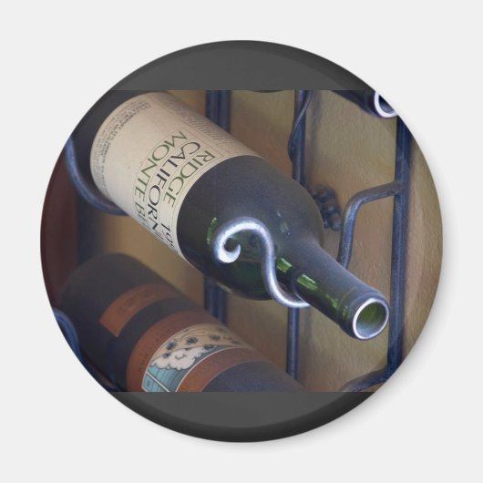 Weinflaschen in einem Rack Magnet (Vorne)