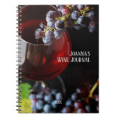 Weinglas mit Trauben/Personalisiertes Weinjournal Notizblock (Vorderseite)