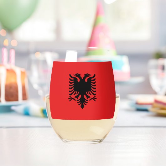 Weinglas unter der Flagge Albaniens Ohne Stiel (Insitu (Geburtstag))