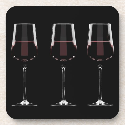 Weingläser mit Rotwein auf schwarz Getränkeuntersetzer (Vorderseite)