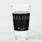 Weingläser mit Rotwein auf schwarz Glas (Rückseite)