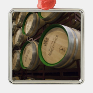 Weingut Bodega Marques de Riscal, Weinkeller Ornament Aus Metall