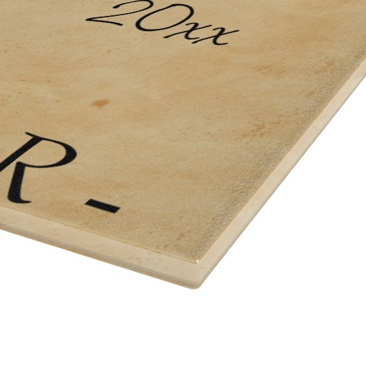 Weinkeller mit Trauben-Vintagem personalisiertem Schneidebrett (Ecke)