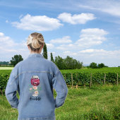 Weinkeller und Weine des Mendrisiotto Junggeselinn Jeansjacke