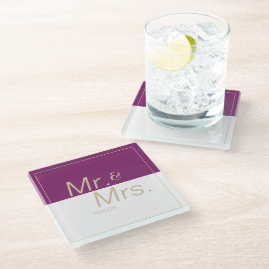 Weinkellerei lila minimalistisch moderne Hochzeit Glasuntersetzer (Schrägansicht)