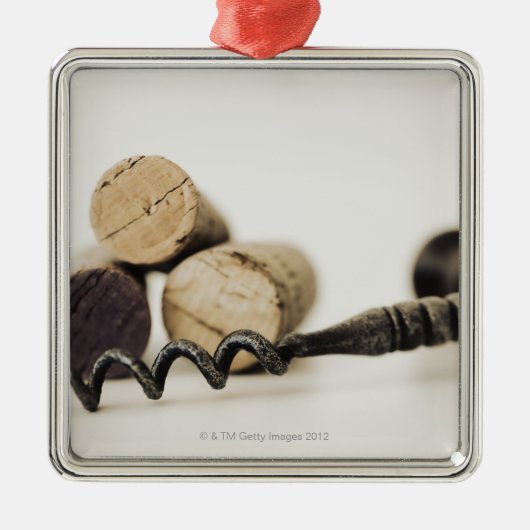 Weinkorken mit Korkenzieher Silbernes Ornament (Vorne)