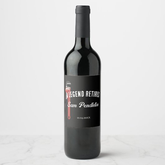 Weinlabel für einen Klempner im Ruhestand Weinetikett (Vorderseite)