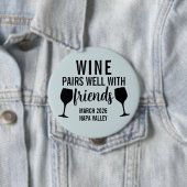 Weinparadies mit Freunden beim Verkostung Button (Beispiel)