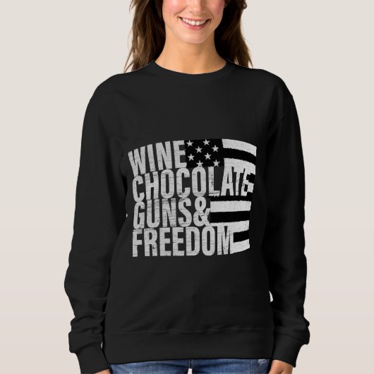 Weinschokolade und Amp Freedom Women's Flag Sweatshirt (Vorderseite)