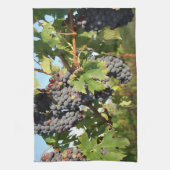 Weintrauben auf Rebe-Geschirrtuch Handtuch (Vertikal)