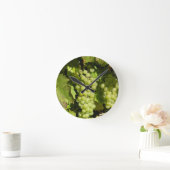 Weintrauben aus Langenlois Runde Wanduhr (Zuhause)