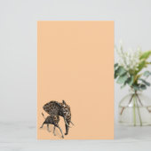 Weird Elephant Giraffe Hybrid Briefpapier (Stehend Vorderseite)