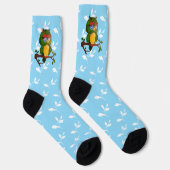 Weise Eule sitzt auf einem Ast Socken (Rechts)