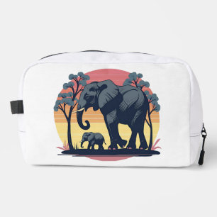 weise und wild - Retro Elephant Family Sunset Waschbeutel