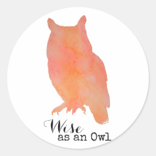 Weise wie eine typografische Aquarell-Eule Runder Aufkleber