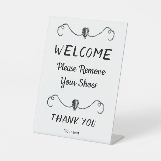 Weisen Sie die Gäste höflich an, Schuhe zu entfern Sockelschild (Vorderseite)