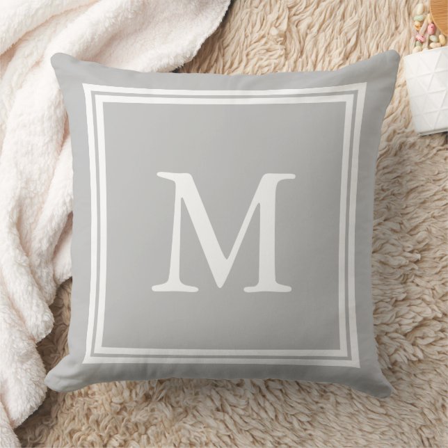 Weiß auf Aschen-Grau-doppelter Rahmen-Monogramm Kissen (Decke)