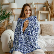 Weiß auf blauem Vintage-Paisleymuster