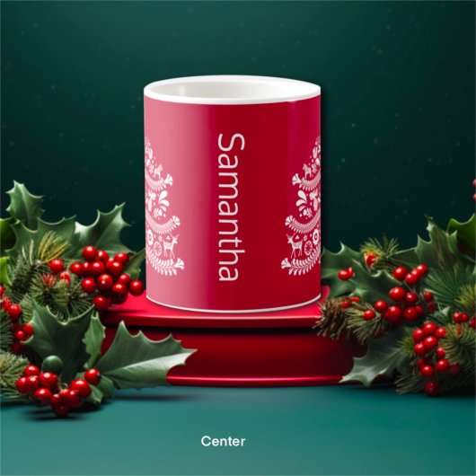 Weiß auf dem skandinavischen Weihnachtsbaum der No Kaffeetasse