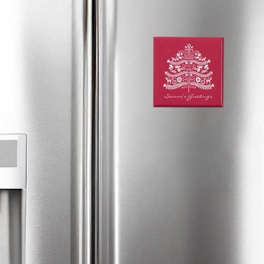 Weiß auf dem skandinavischen Weihnachtsbaum der No Magnet