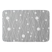 Weiß auf Grau Moderne Wirble Linien & Punkte Badematte (Vorderseite)