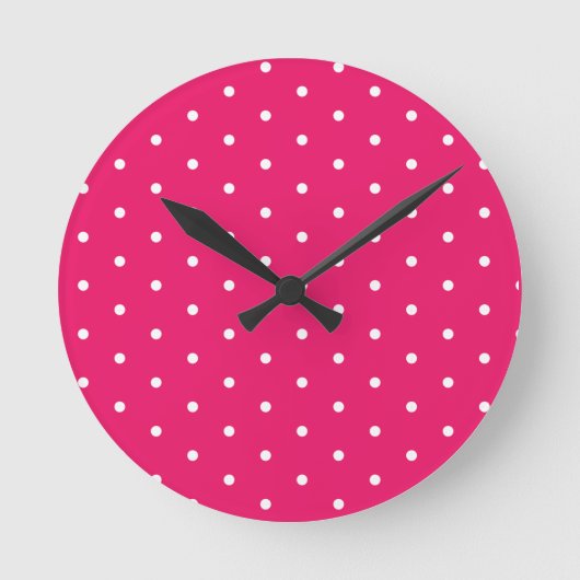 Weiß auf heißen rosa Polka-Punkten Runde Wanduhr (Vorderseite)