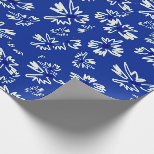 Weiß-blaues Blumenmuster Geschenkpapier (Ecke)