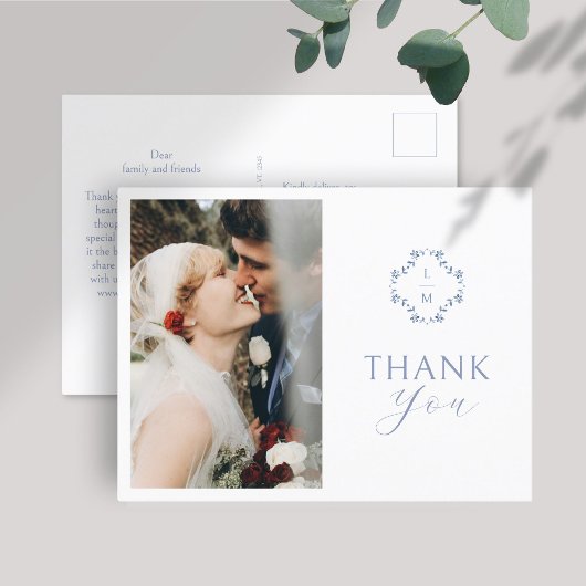 Weiß | Blue Floral Monogram Danke Postcard Postkarte