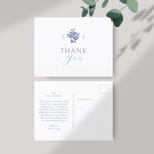 Weiß | Blue Floral Monogram Danke Postcard Postkarte